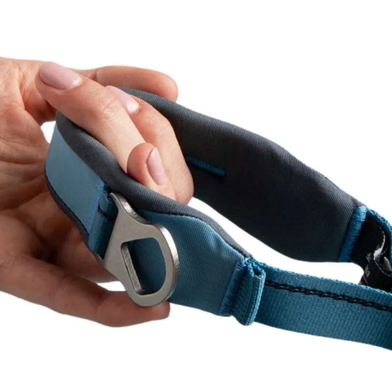 Ready-Go Quick Grip detail — Secure Clip
